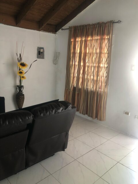 2 Bedroom House, Old Harbour Road
