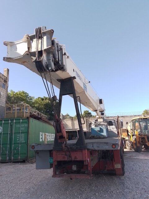 30 Ton Terex Boom Truck, 2005