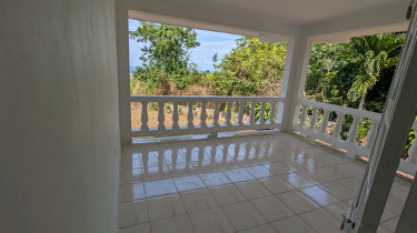 1 Bedroom 1 Bathroom