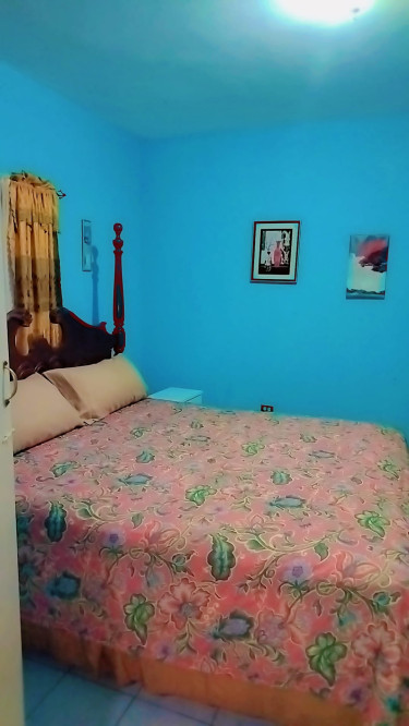 I - 2 Bedroom Whispering Waters Nature's Cottage 