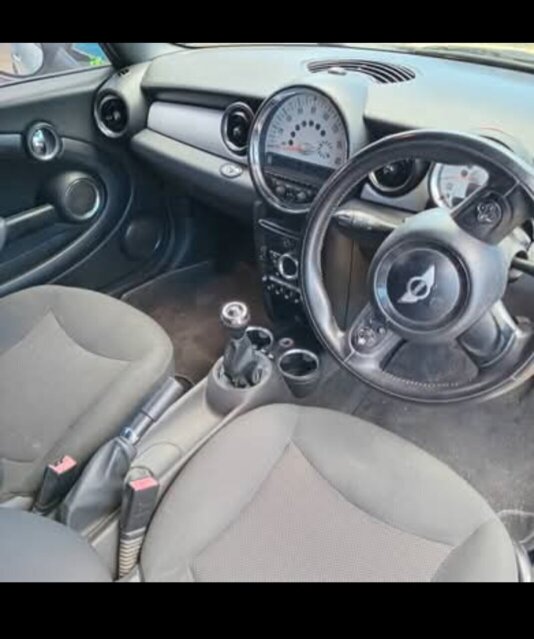 Mini Cooper - Fun, Compact, And Sporty