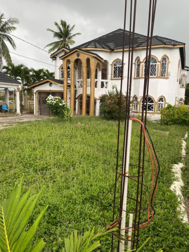 7 Bedroom House For Sale  Corn Piece Road