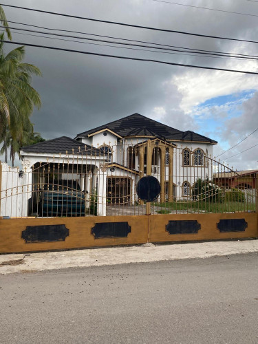 7 Bedroom House For Sale  Corn Piece Road