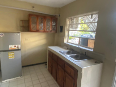 1 Bedroom Studio Apartment