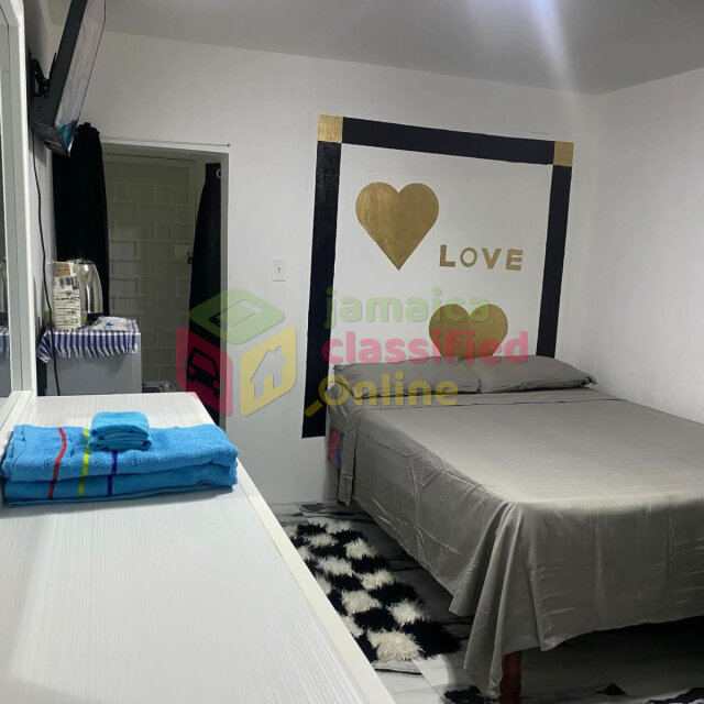 White Room Sparks Airbnb & Short Term Rental