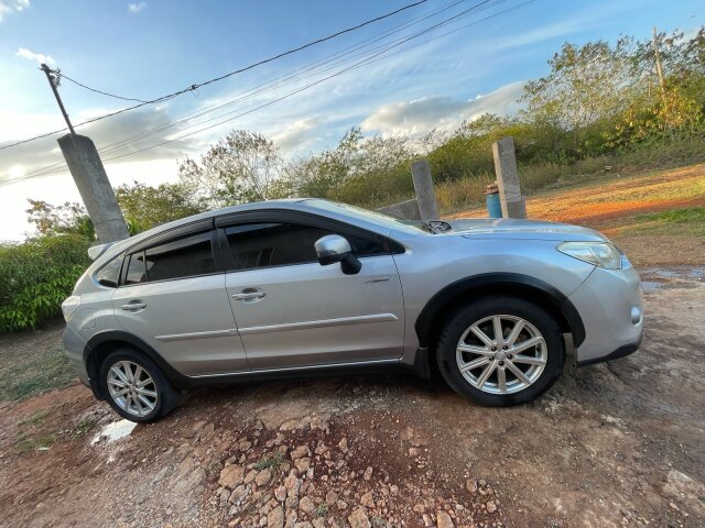 2013 Hybrid Subaru XV