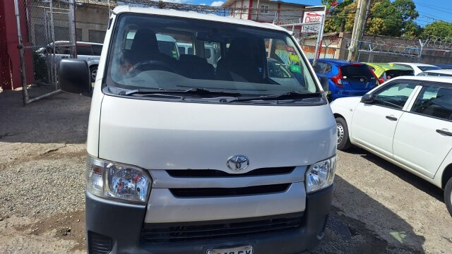 2018 Toyota Hiace $3.5 Million 8763188237