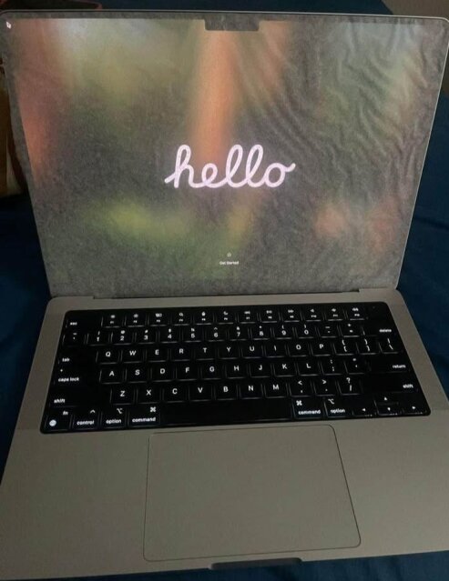 2025 MacBook