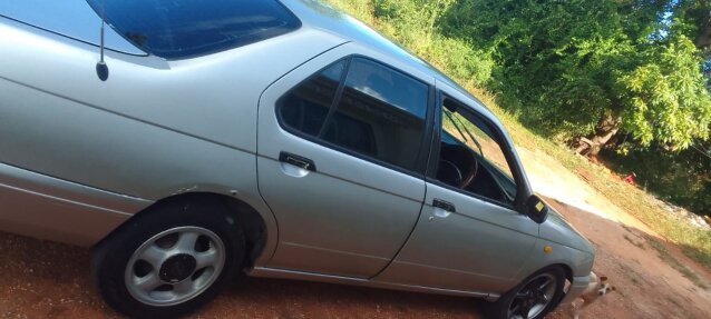 1998 Nissan Bluebird Neg.876-341-6300