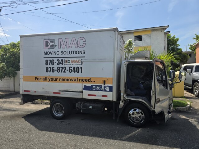 2004 Mitsubishi Canter Box Body Truck 5000 Ton
