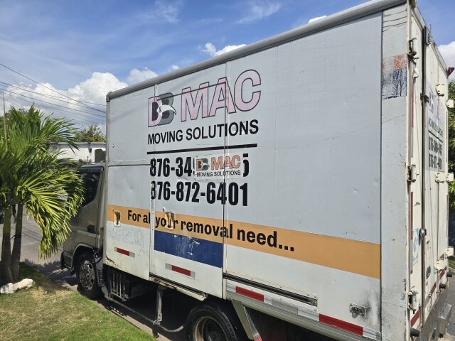 2004 Mitsubishi Canter Box Body Truck 5000 Ton