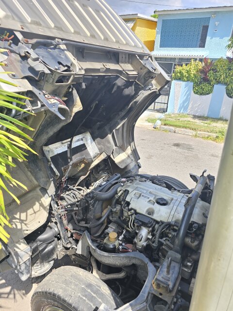 2004 Mitsubishi Canter Box Body Truck 5000 Ton