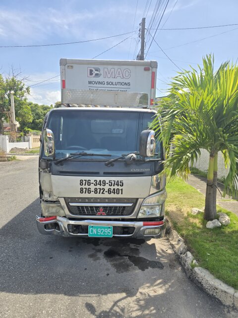 2004 Mitsubishi Canter Box Body Truck 5000 Ton