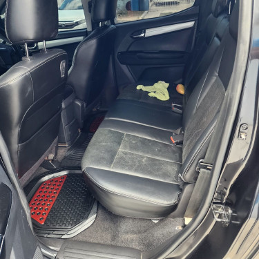 2020 Isuzu DMax