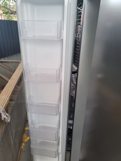 28 Cubic Stainless Steel Samsung Refrigerator