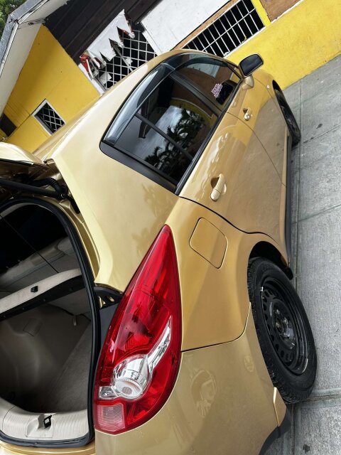 2012 Nissan Tiida Hatchback