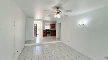 2 Bedroom New Kingston