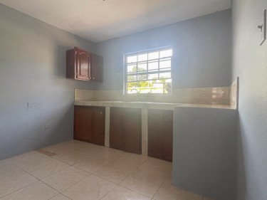 2 Bedroom 1 Bathroom 