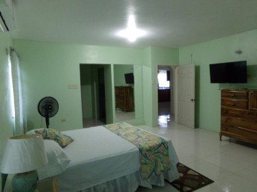 2 Bedroom 2 Bath Rosemount Gardens