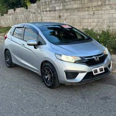 2015 Honda Fit HYBRID 