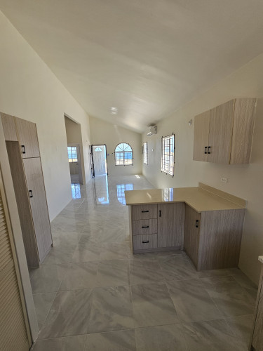  2 Bedroom Camelot House For Rent