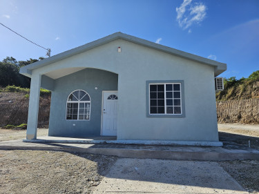  2 Bedroom Camelot House For Rent