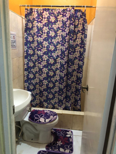 1 Bedroom Shared Facilities For Female