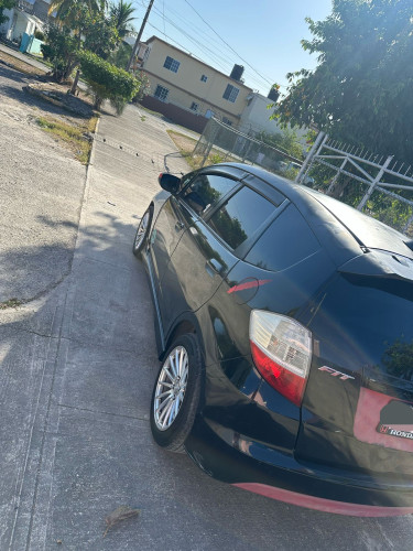 2010 Honda Fit RS