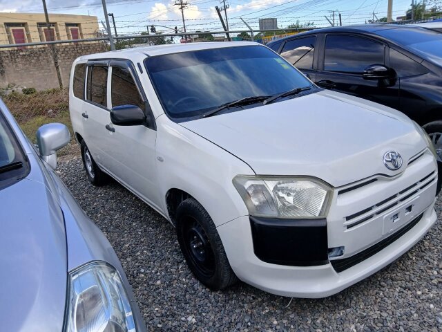 2017 Toyota Probox $1.390 Million 8763188237