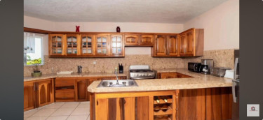 5 Bedroom 5 Bath - Fully Furnished 