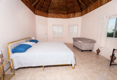 5 Bedroom 5 Bath - Fully Furnished 
