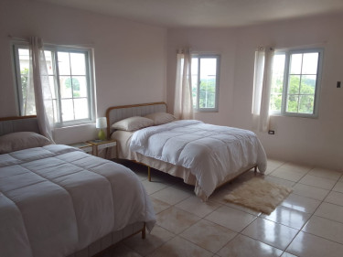 5 Bedroom 5 Bath - Fully Furnished 