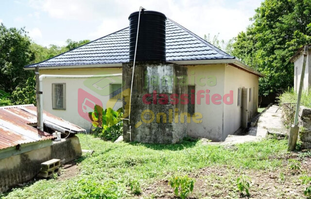 WHITE HALL 4 BEDROOM 2 BATH HOUSE 1.5 ACRES