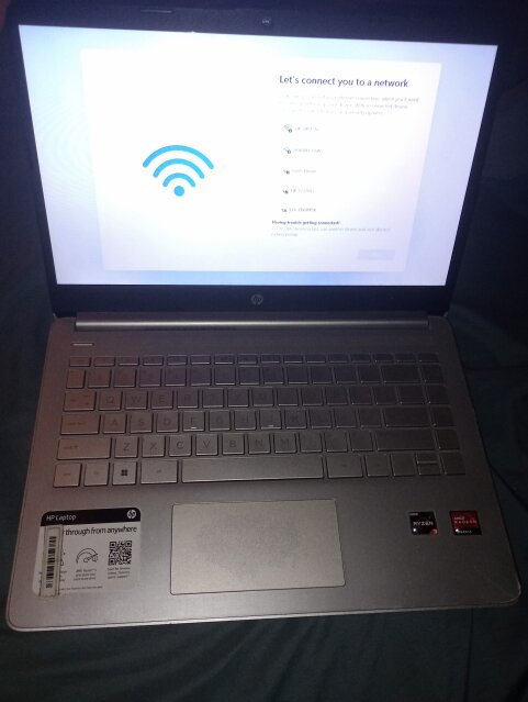 COMPUTER FOR SALE (NEGOTIABLE PRICE)