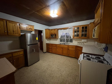 3 Bedroom House For Rent In Mandeville
