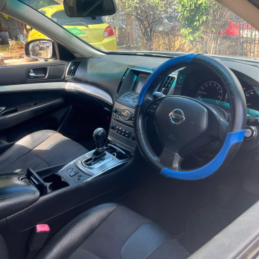 2012 Nissan Skyline
