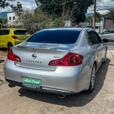 2012 Nissan Skyline