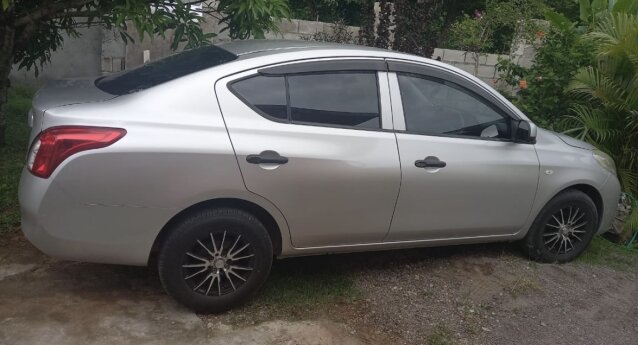 Nissan Latio