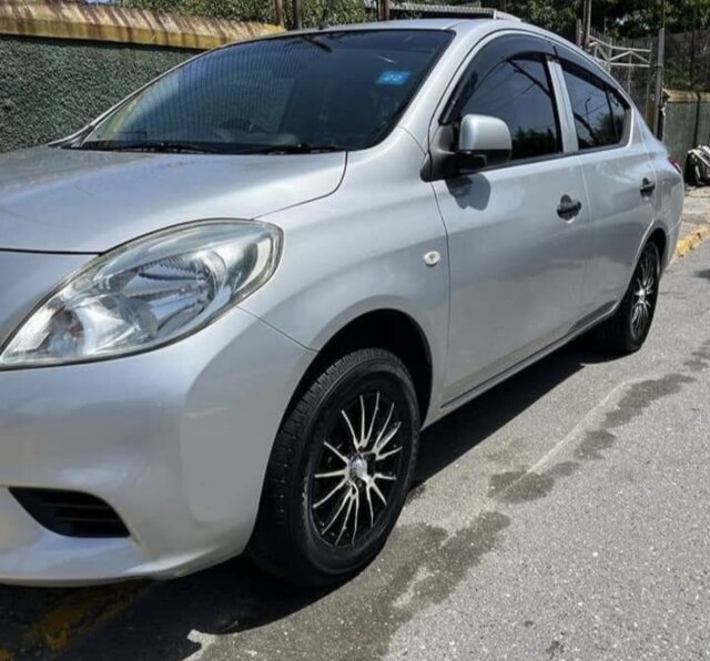 Nissan Latio