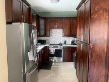 3 Bedroom 2 Bathroom Apartment