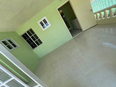 2 Bedroom 1 Bath ($90k Negotiable)