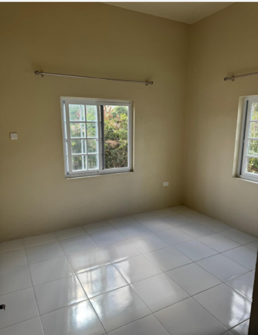 2 Bedrooms 1Bathroom