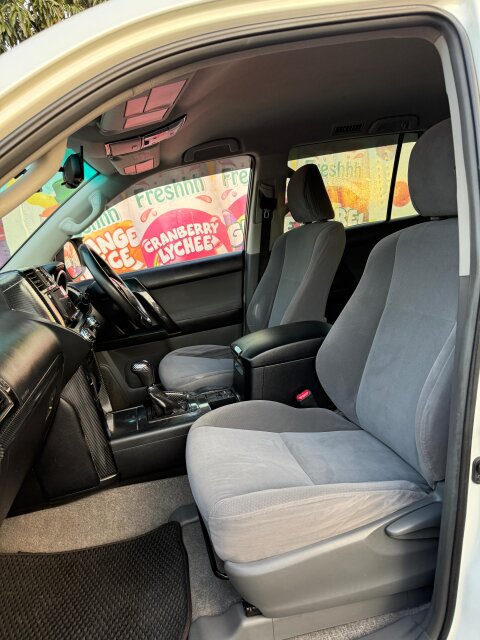 2012 Toyota Prado 8763188237