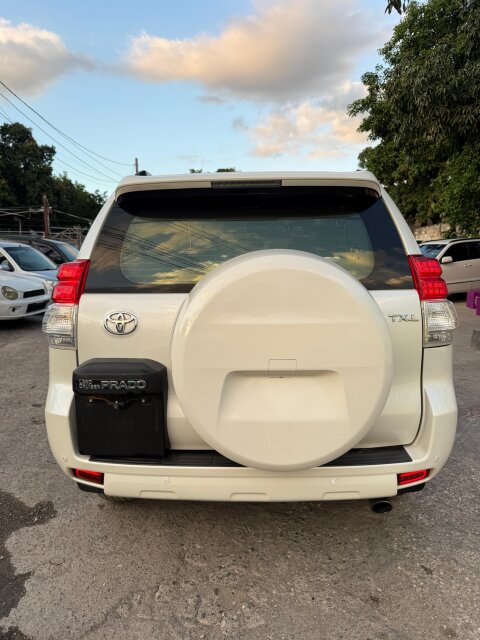 2012 Toyota Prado 8763188237