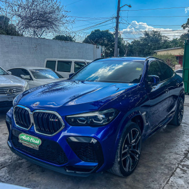 2023 BMW X6 M 