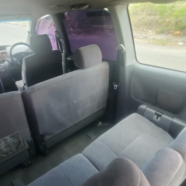 2006 Toyota Noah X 