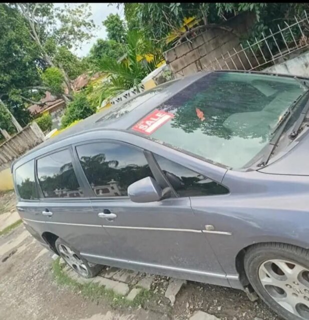 Honda Odessy 7 Seater
