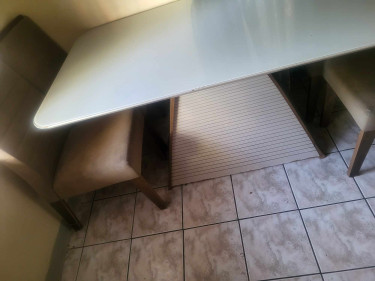 Glass Top Dining Table And 4 Chairs 
