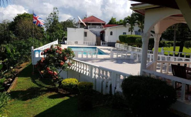 4-Bedroom Villa
