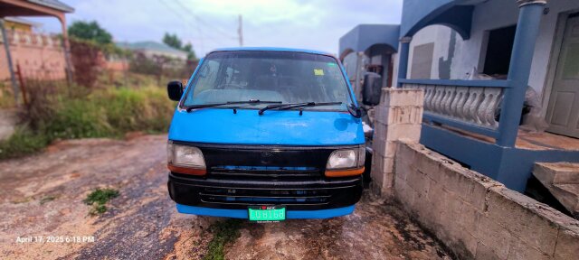 1995 Hiace Bus